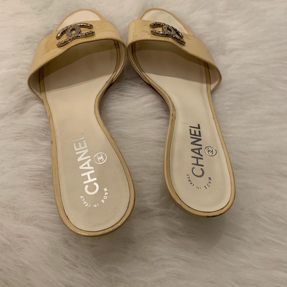 💚CHANEL sandals slides mules 39 (fits like 8) - Picture 6 of 8